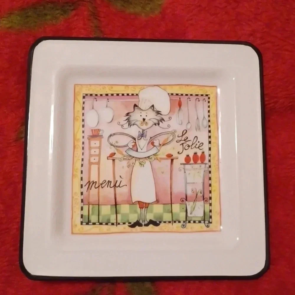 four Italian mid-size square plates